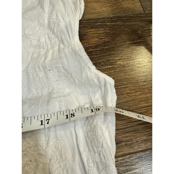 Dear John Pearled Ivory Floral Top Size Medium - Picture 5 of 6